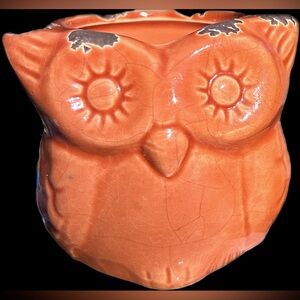 2 to 3 inch high orange ceramic owl